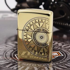 bật lửa zippo họa tiết màu vàng