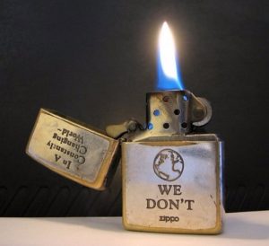 Bật lửa zippo