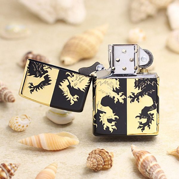 bật lửa zippo họa tiếc màu vàng đen