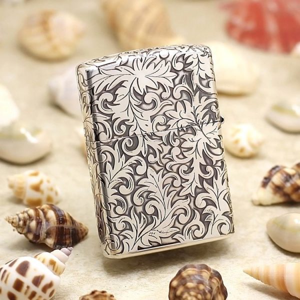 bật lửa zippo họa tiếc màu bạc