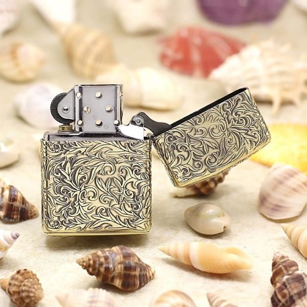 bật lửa zippo họa tiếc màu vàng