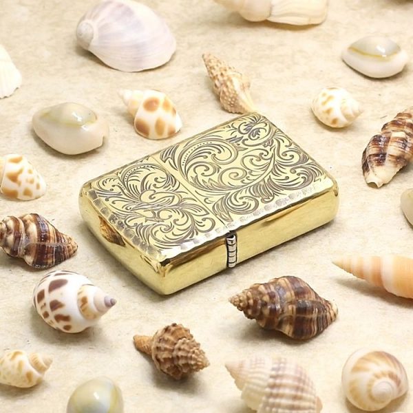 bật lửa zippo họa tiếc màu vàng