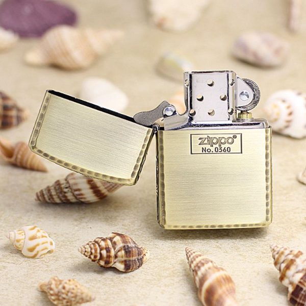 bật lửa zippo họa tiếc màu vàng