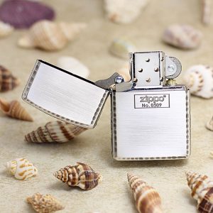 bật lửa zippo họa tiếc màu bạc