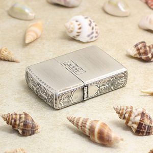 bật lửa zippo họa tiếc màu bạc