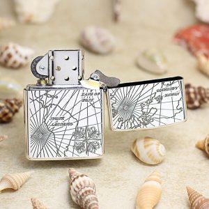 bật lửa zippo họa tiết màu vàng bạc