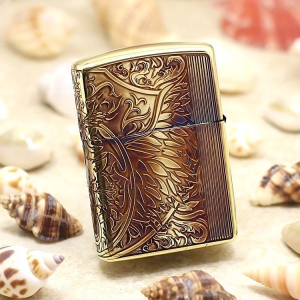 bật lửa zippo họa tiếc màu vàng