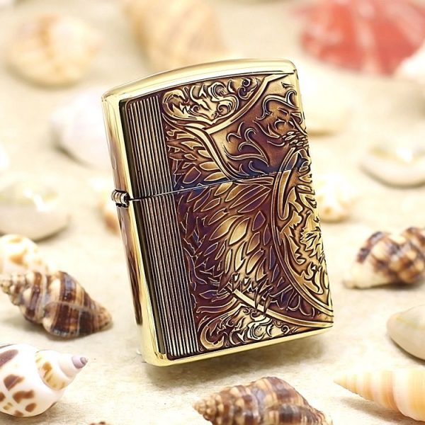 bật lửa zippo họa tiếc màu vàng