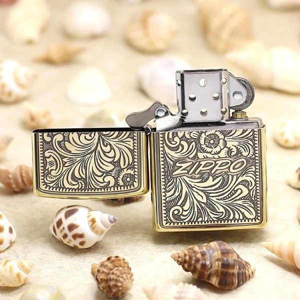 bật lửa zippo họa tiếc màu vàng