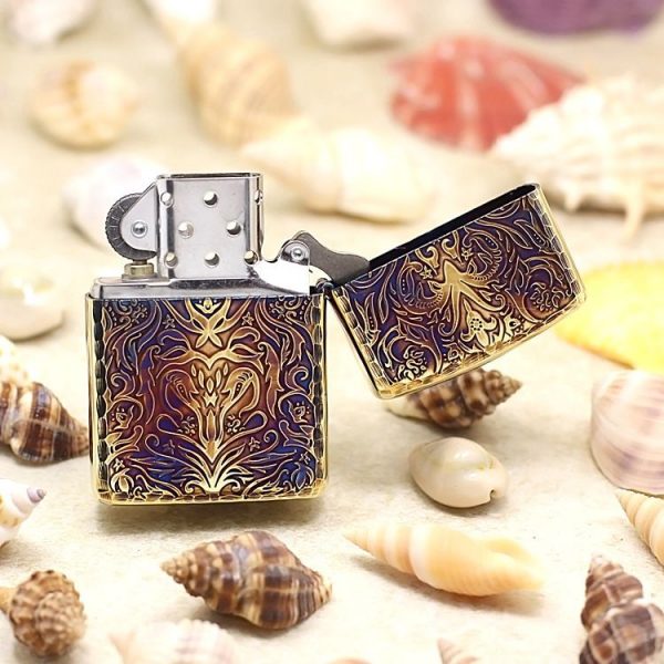 bật lửa zippo họa tiết màu bạc