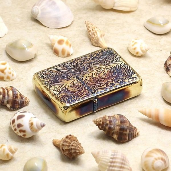 bật lửa zippo họa tiết màu bạc