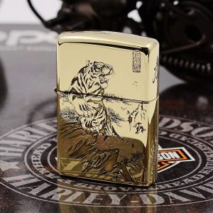 bật lửa zippo họa tiết màu vàng