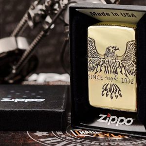 bật lửa zippo họa tiết màu vàng