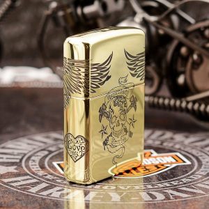 bật lửa zippo họa tiết màu vàng