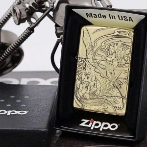 bật lửa zippo họa tiết màu vàng