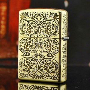 bật lửa zippo họa tiết màu vàng