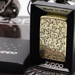 bật lửa zippo họa tiết màu vàng