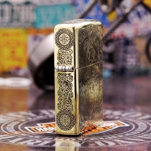 bật lửa zippo họa tiết màu vàng