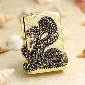 zippo rắn quấn