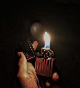 ngon-lua-zippo.jpg